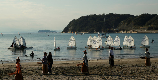 逗子海岸「流鏑馬」